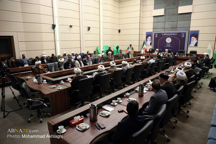 رونمایی از ۵۰ اثر پژوهشی مجمع جهانی اهل‌بیت(ع) در ۸ زبان
