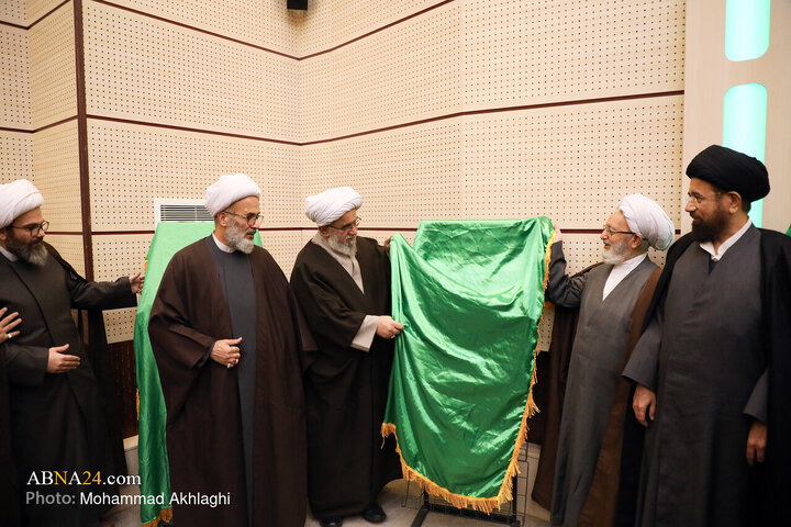 رونمایی از ۵۰ اثر پژوهشی مجمع جهانی اهل‌بیت(ع) در ۸ زبان _ ۱