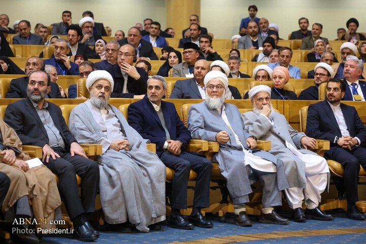 Photos: Closing Ceremony of First Edition of Imam Khomeini World Award