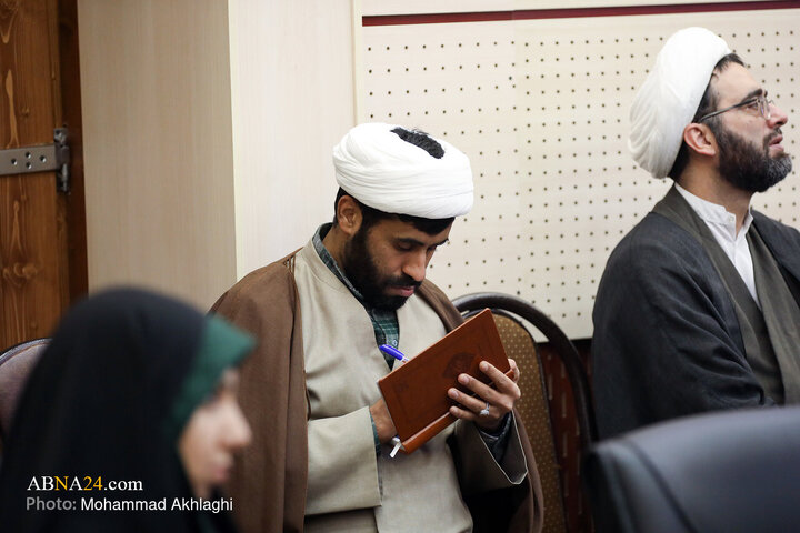 آیین رونمایی از موسوعه معارف شیعه در مجمع جهانی اهل‌بیت(ع)