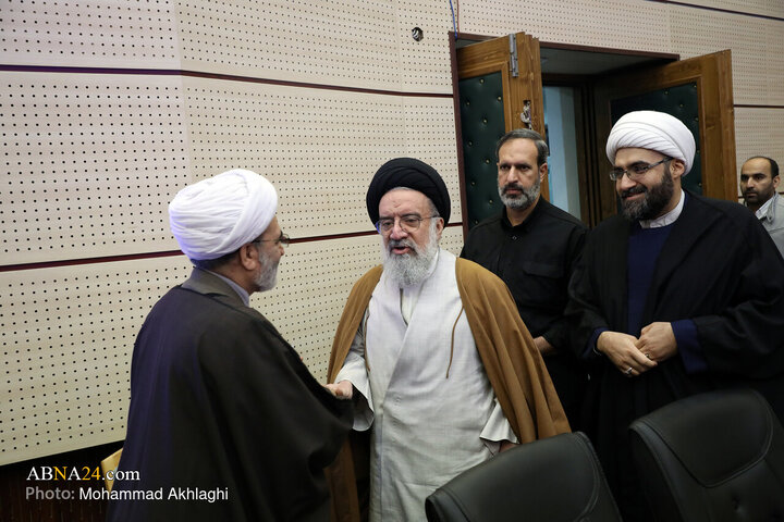 Photos (1): Unveiling ceremony of Encyclopedia of Shia teachings held at AhlulBayt World Assembly