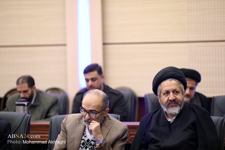 Photos (2): Unveiling ceremony of Encyclopedia of Shia teachings held at AhlulBayt World Assembly