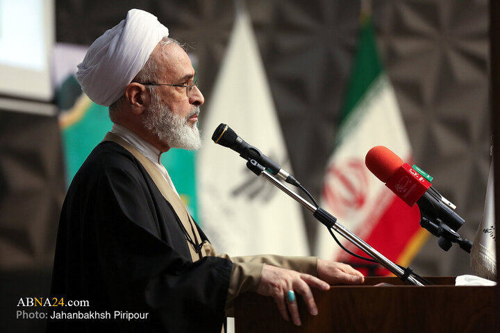 Photos: National conference on “School, Conduct of Holy Prophet: Islamic Humanities for Building Individuals, Society”
