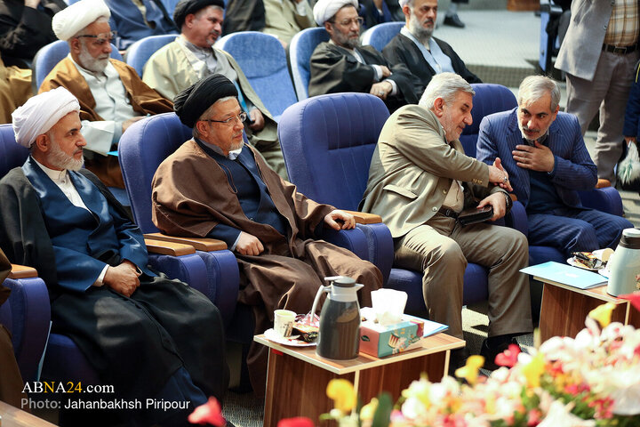 Photos: National conference on “School, Conduct of Holy Prophet: Islamic Humanities for Building Individuals, Society”