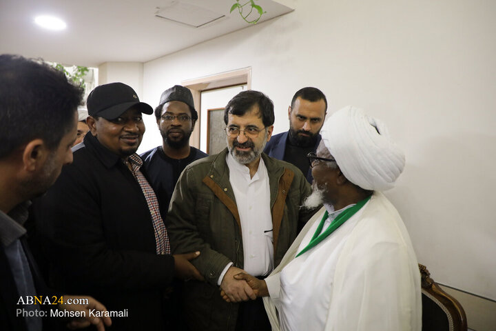 Photos: Sheikh Zakzaky visits Hazrat Masoumeh Holy Shrine