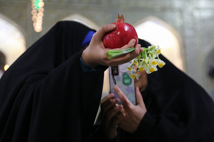 Photos: Atmosphere of Imam Reza holy shrine on night of birth anniversary of Imam Baqir