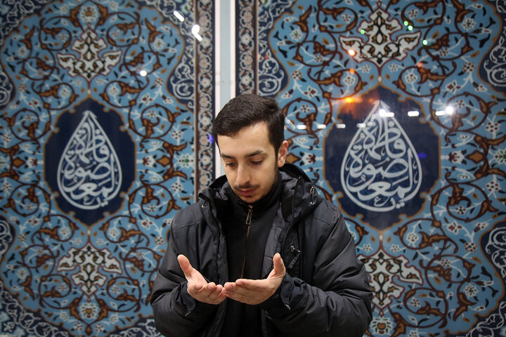 Photos: Special Program of Laylat al-Raghaib held at Hazrat Masoumeh holy shrine