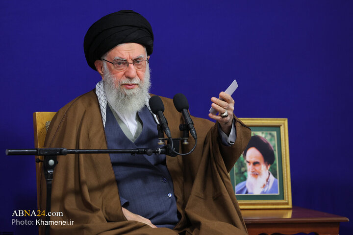 دیدار اعضای ستاد برگزاری کنگره بزرگداشت آیت‌الله میلانی با رهبر انقلاب