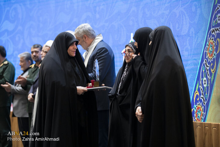 پنجمین جشنواره کارمند تراز مکتب حاج قاسم سلیمانی