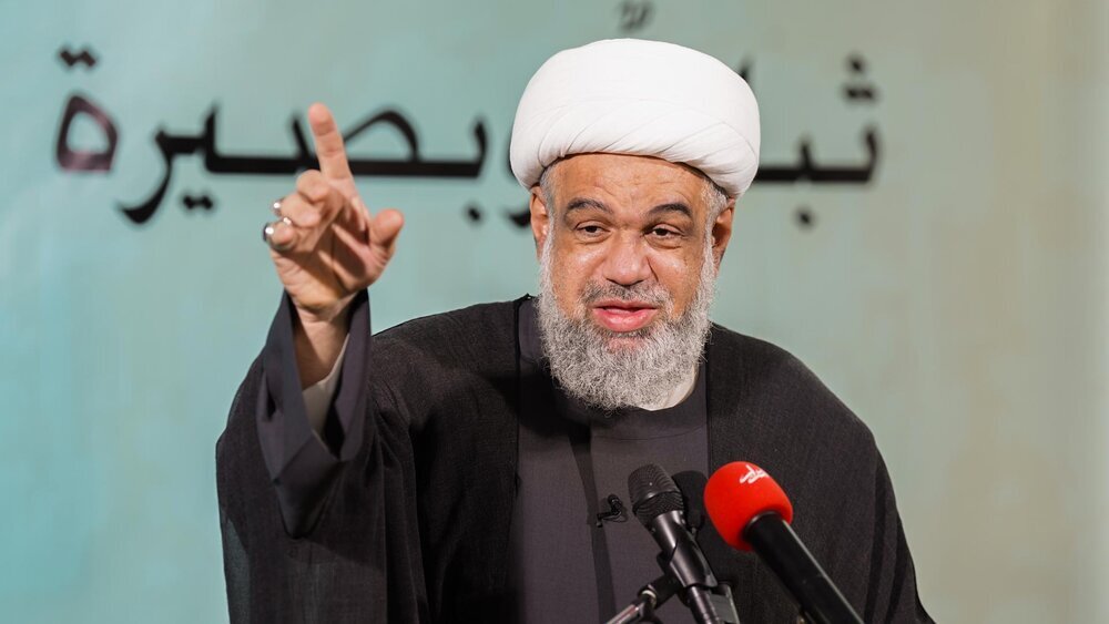 عبدالله دقاق خواستار آزادی فوری استاد حسن مشیمع شد