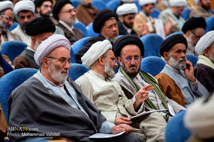 اولین گردهمایی «طلایه داران محراب»
