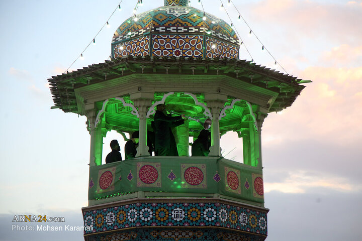 حال و هوای حرم حضرت معصومه(س) در شب میلاد امام علی(ع)