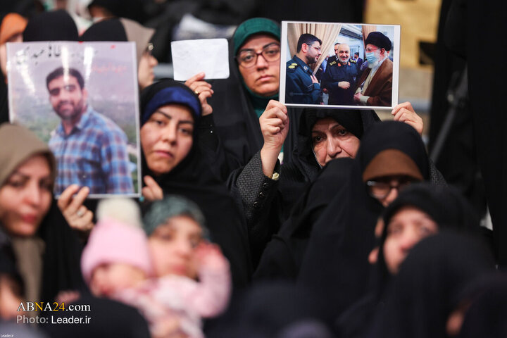 دیدار خانواده شهدای اقتدار با رهبر انقلاب در روز میلاد امیرالمومنین(ع)