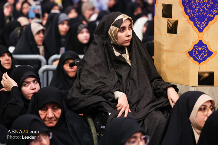 دیدار خانواده شهدای اقتدار با رهبر انقلاب در روز میلاد امیرالمومنین(ع)