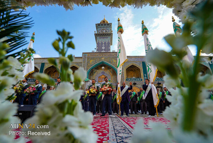 ادای احترام خادمان حرم علوی به مناسبت میلاد مولود کعبه