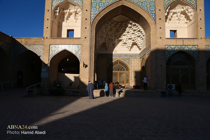 آیین معنوی اعتکاف در مسجد جامع قم