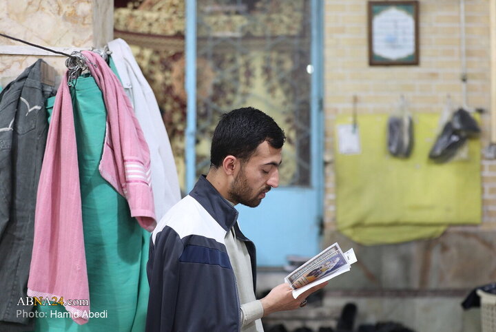 Photos: Spiritual Itikaf Ceremony for Non‑Iranian Seminary Students