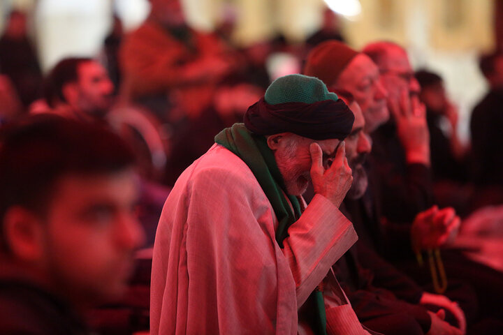 Photos: Hazrat Zainab mourning ceremony held at Lady Fatima Masoumeh shrine in Qom
