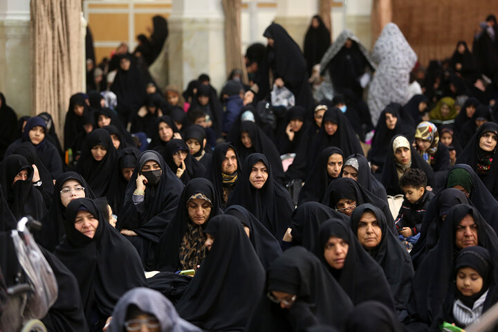 Photos: Hazrat Zainab mourning ceremony held at Lady Fatima Masoumeh shrine in Qom