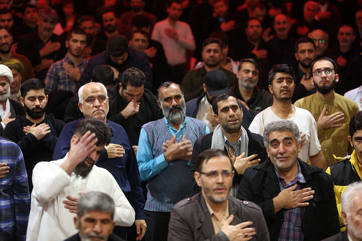 Photos: Hazrat Zainab mourning ceremony held at Lady Fatima Masoumeh shrine in Qom