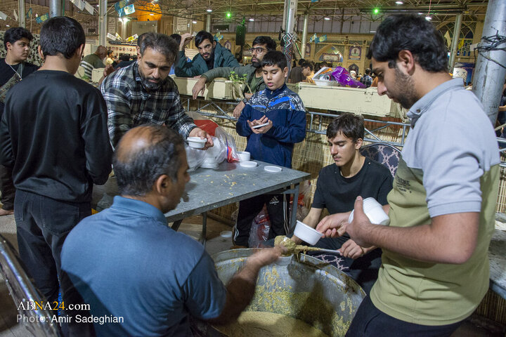 Photos: Spiritual Itikaf Ritual at Shohada Grand Mosque in Shiraz