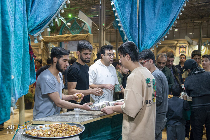 Photos: Spiritual Itikaf Ritual at Shohada Grand Mosque in Shiraz