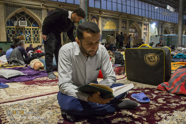 Photos: Spiritual Itikaf Ritual at Shohada Grand Mosque in Shiraz