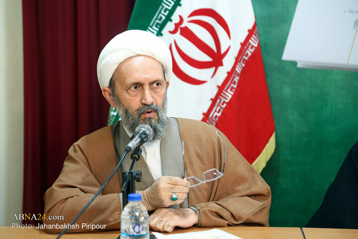 آئین رونمایی از دانشنامه قرآن و اخلاق