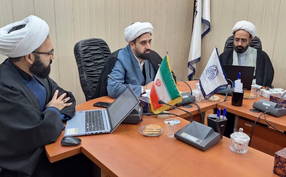 کرسی علمی ـ ترویجی «حوزه و انسجام اجتماعی با تأکید بر نظام ارتباطات اجتماعی» برگزار شد