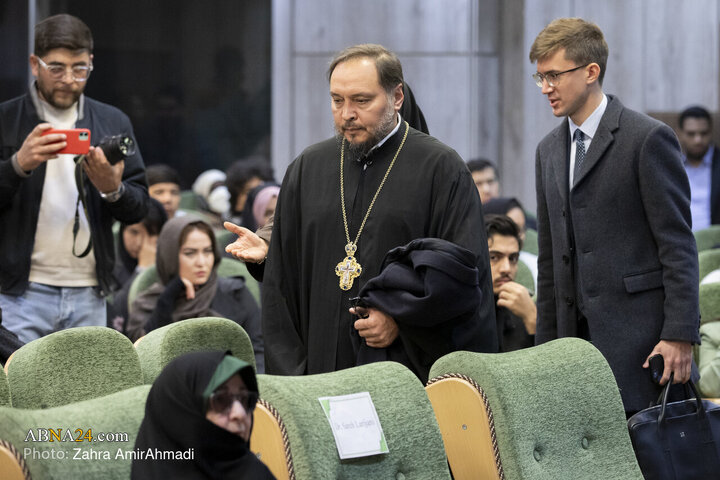 Photos: Celebration of Birth of Jesus Christ held at the AhlulBayt International University