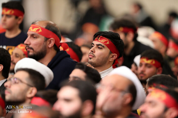 Photos: Imam Khamenei meets with people of Qom