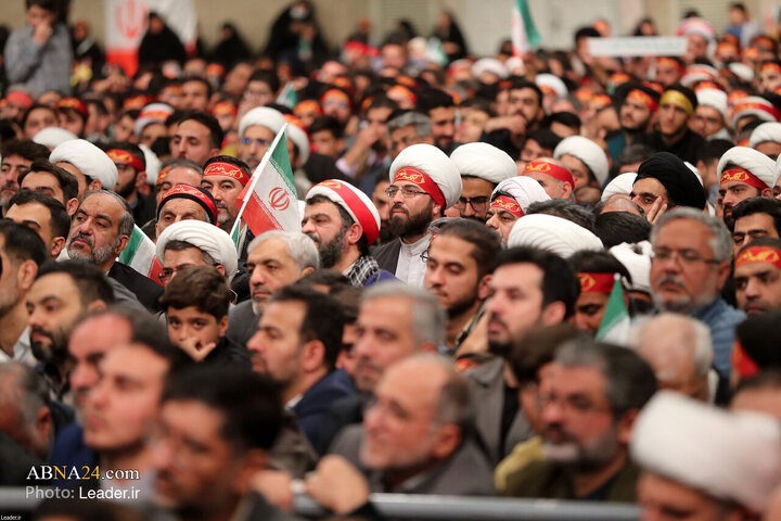 Photos: Imam Khamenei meets with people of Qom