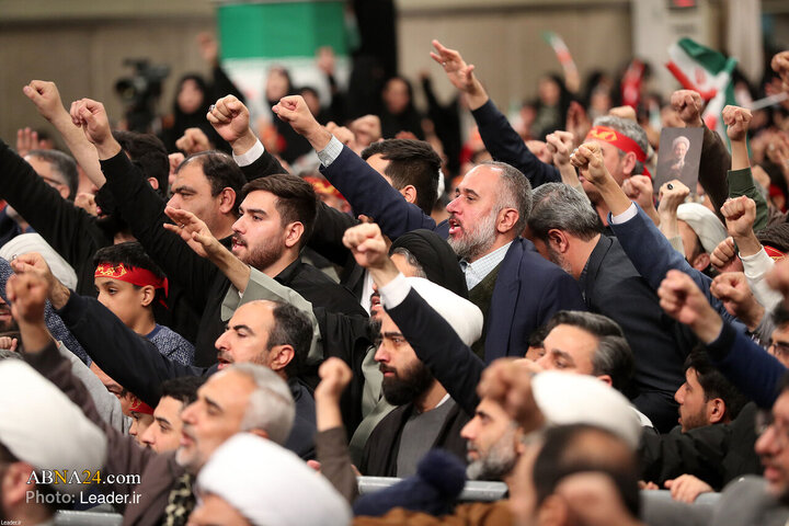 Photos: Imam Khamenei meets with people of Qom
