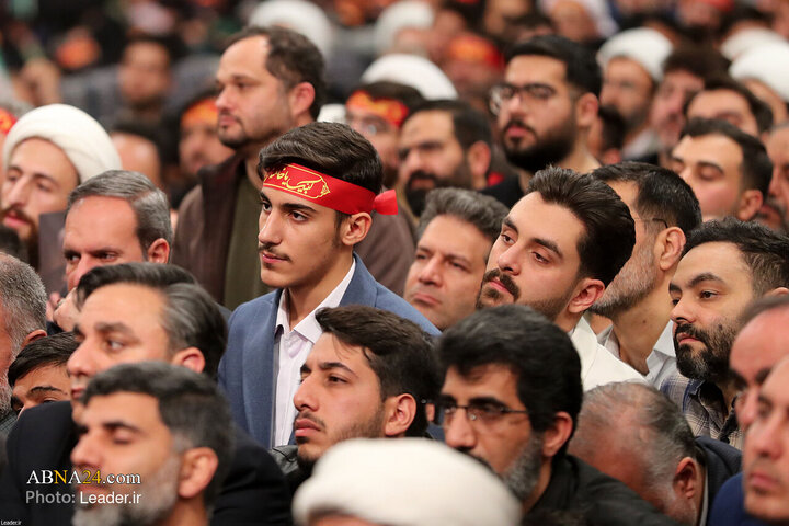 Photos: Imam Khamenei meets with people of Qom