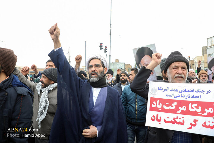 Photos: Funeral for two security forces martyred by rioters in Qom