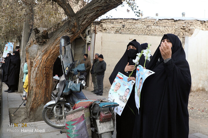 Photos: Funeral for two security forces martyred by rioters in Qom