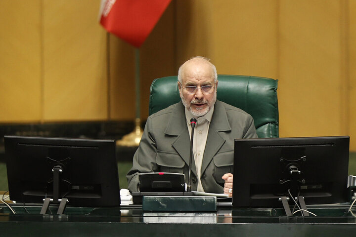 قدردانی قالیباف از ایستادگی شجاعانه پاپ در برابر جنایت‌های آمریکا و اسرائیل