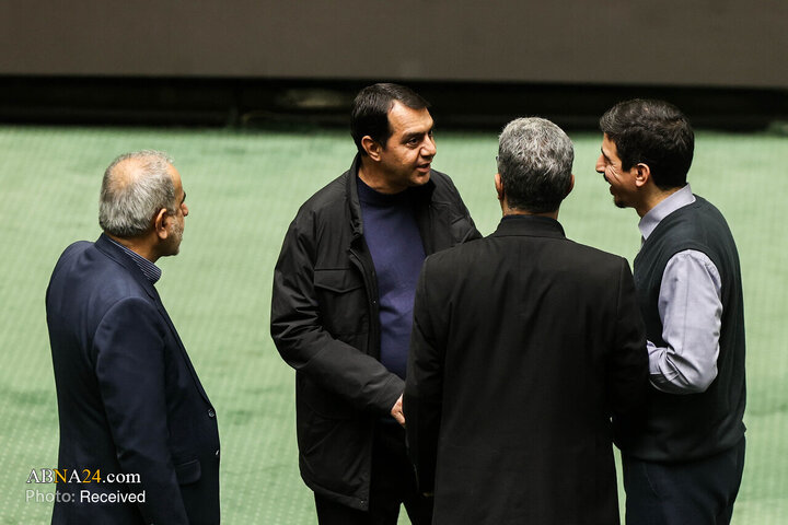 صحن علنی مجلس - ۲۱ دی