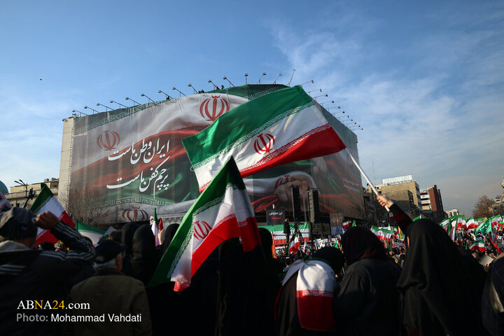 اجتماع عظیم تهرانی‌ها در محکومیت تروریسم و اغتشاشات
