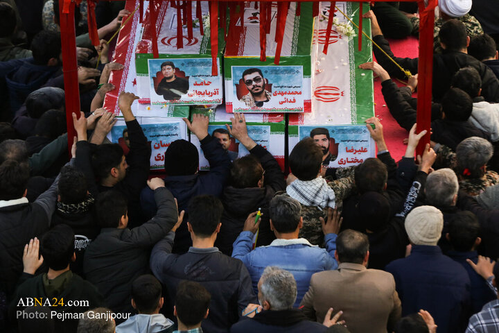 Photos: National Solidarity rally in Isfahan