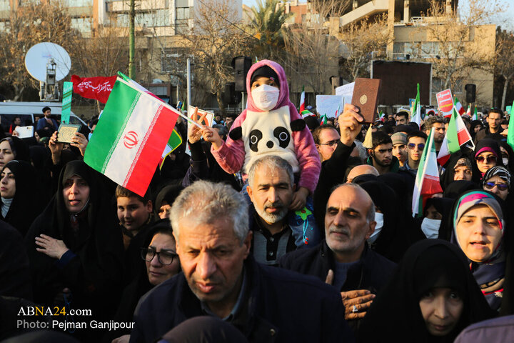 Photos: National Solidarity rally in Isfahan