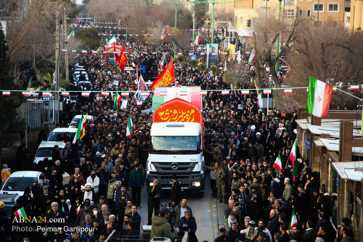 Photos: National Solidarity rally in Isfahan
