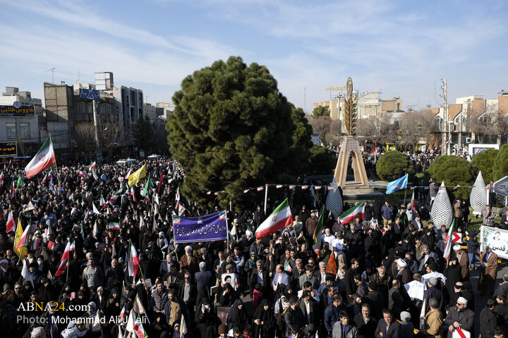 Photos: National Solidarity rally in Qom