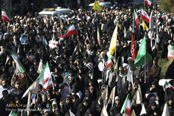Photos: National Solidarity rally in Qom