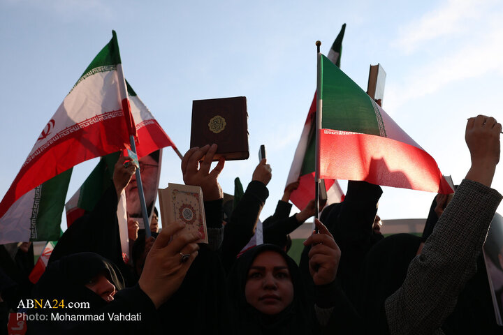 Photos: National Solidarity rally in Tehran