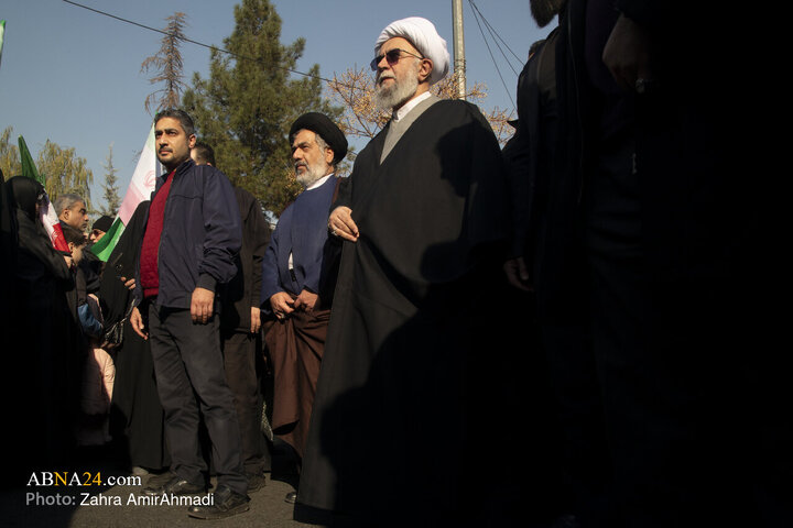 Photos: Ayatollah Ramazani attends National Solidarity rally in Tehran