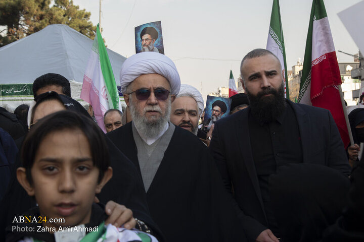 Photos: Ayatollah Ramazani attends National Solidarity rally in Tehran