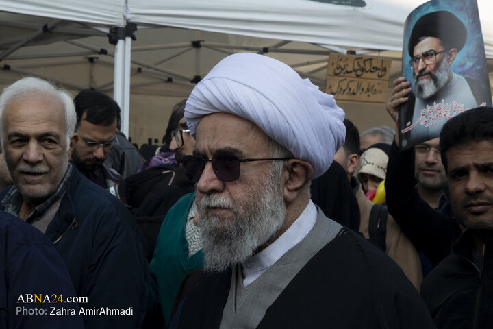 Photos: Ayatollah Ramazani attends National Solidarity rally in Tehran