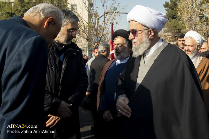 Photos: Ayatollah Ramazani attends National Solidarity rally in Tehran