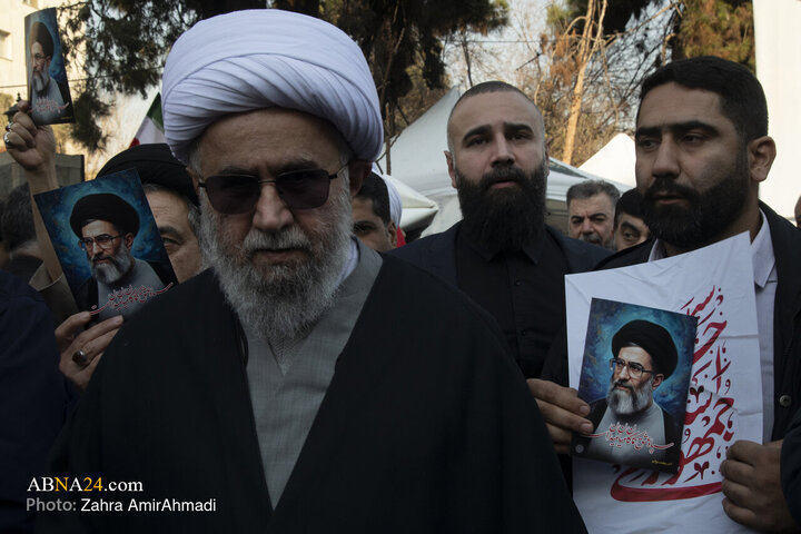Photos: Ayatollah Ramazani attends National Solidarity rally in Tehran